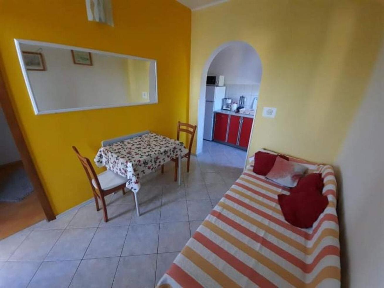 Apartments Robi- Swimming Pool And Beautiful Garden Kampor Buitenkant foto