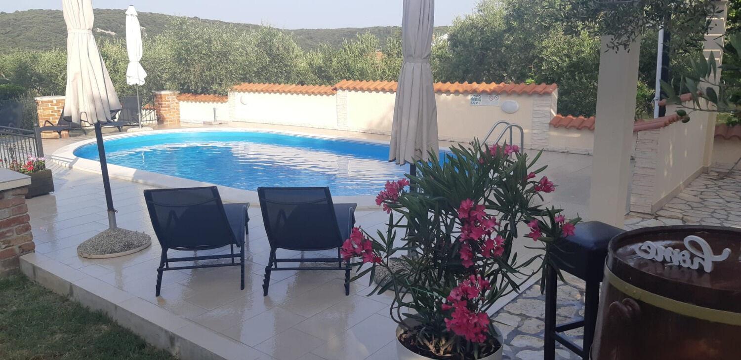 Apartments Robi- Swimming Pool And Beautiful Garden Kampor Buitenkant foto